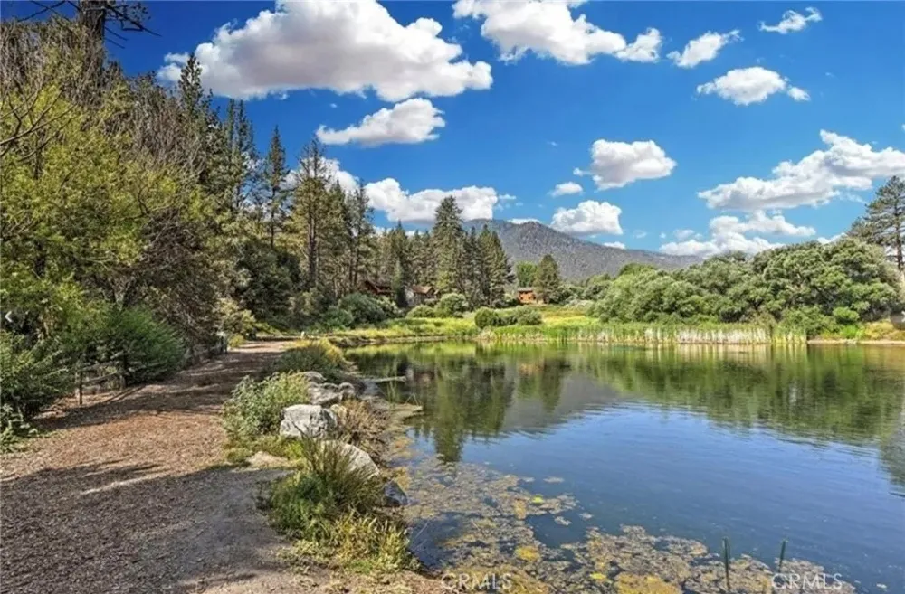 2300 Zermatt Drive Pine Mountain Club, CA 93222