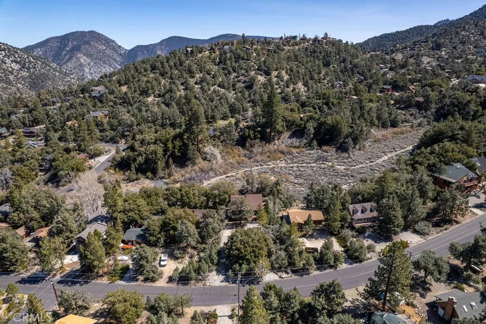 2300 Zermatt Drive Pine Mountain Club, CA 93222