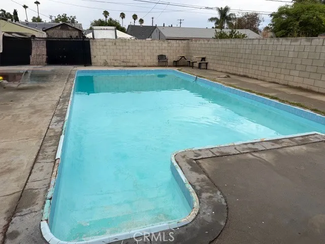332 W 11th Perris, CA 92570
