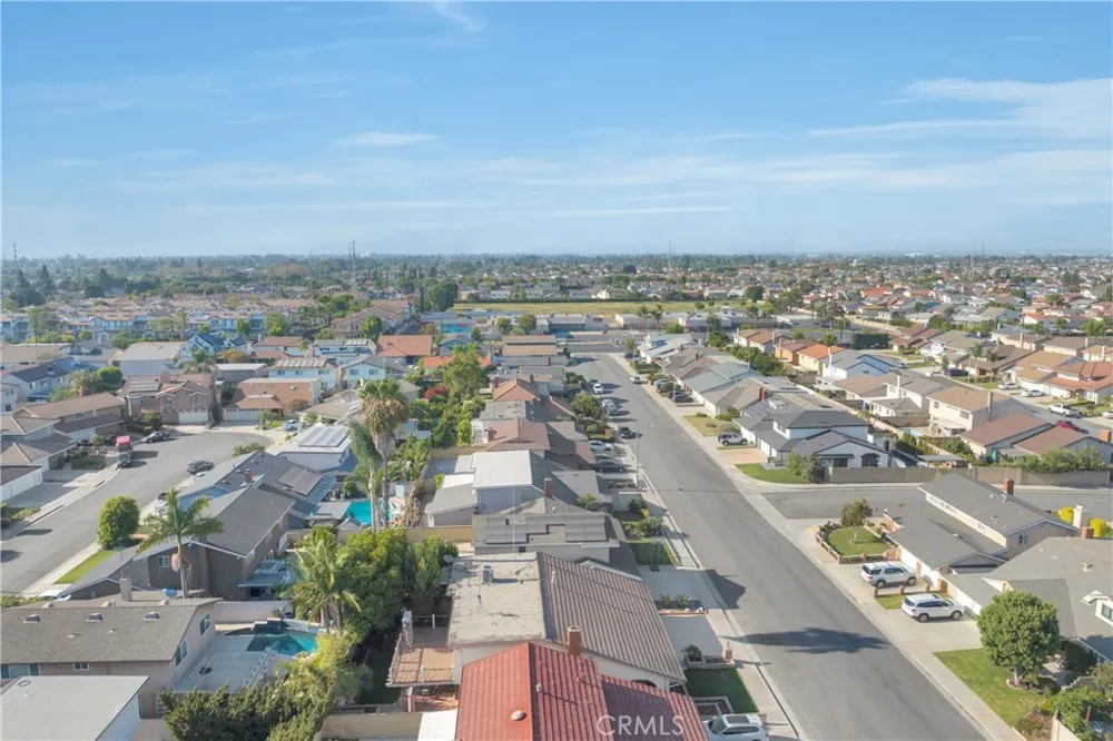 8101 Redford Lane La Palma, CA 90623