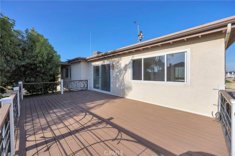 8101 Redford Lane La Palma, CA 90623