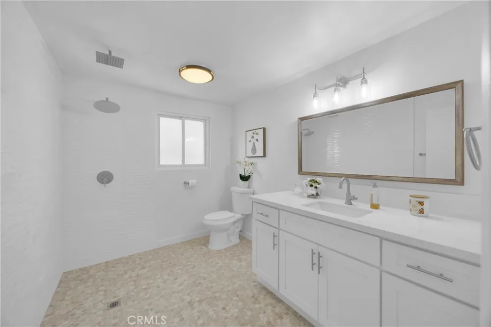 8101 Redford Lane La Palma, CA 90623