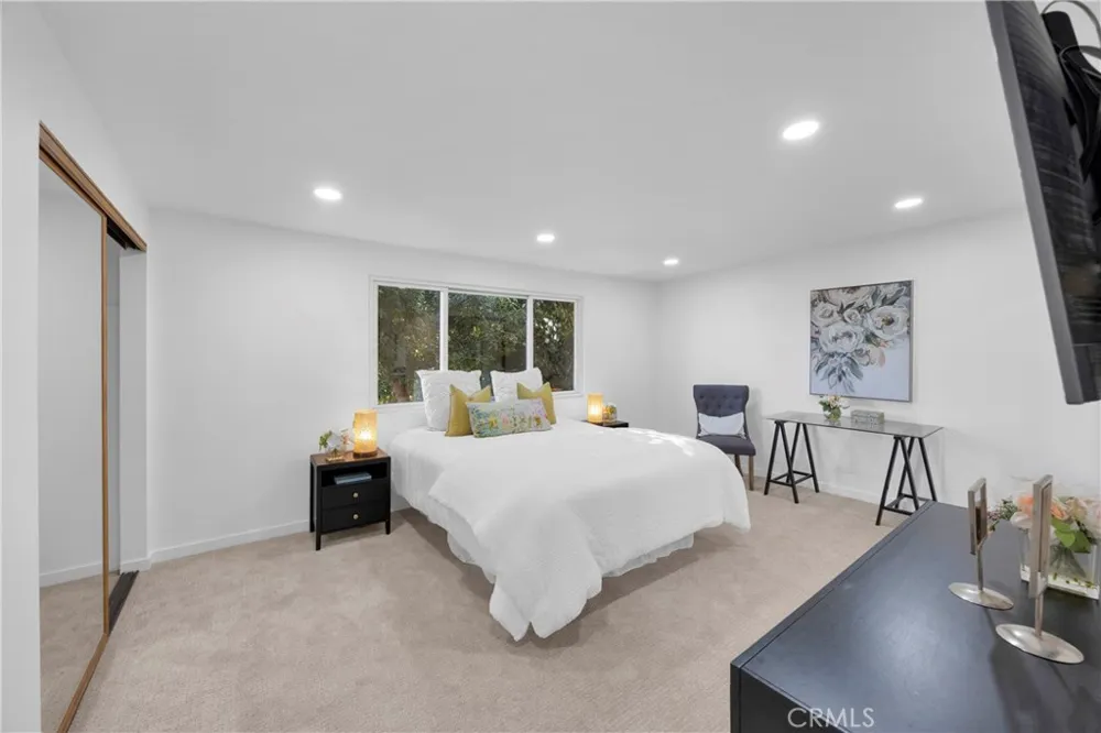 8101 Redford Lane La Palma, CA 90623