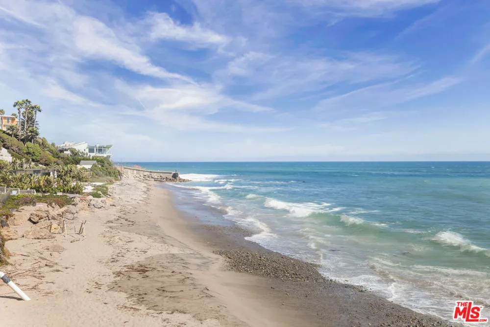 11770 Pacific Coast Highway #Q Malibu, CA 90265