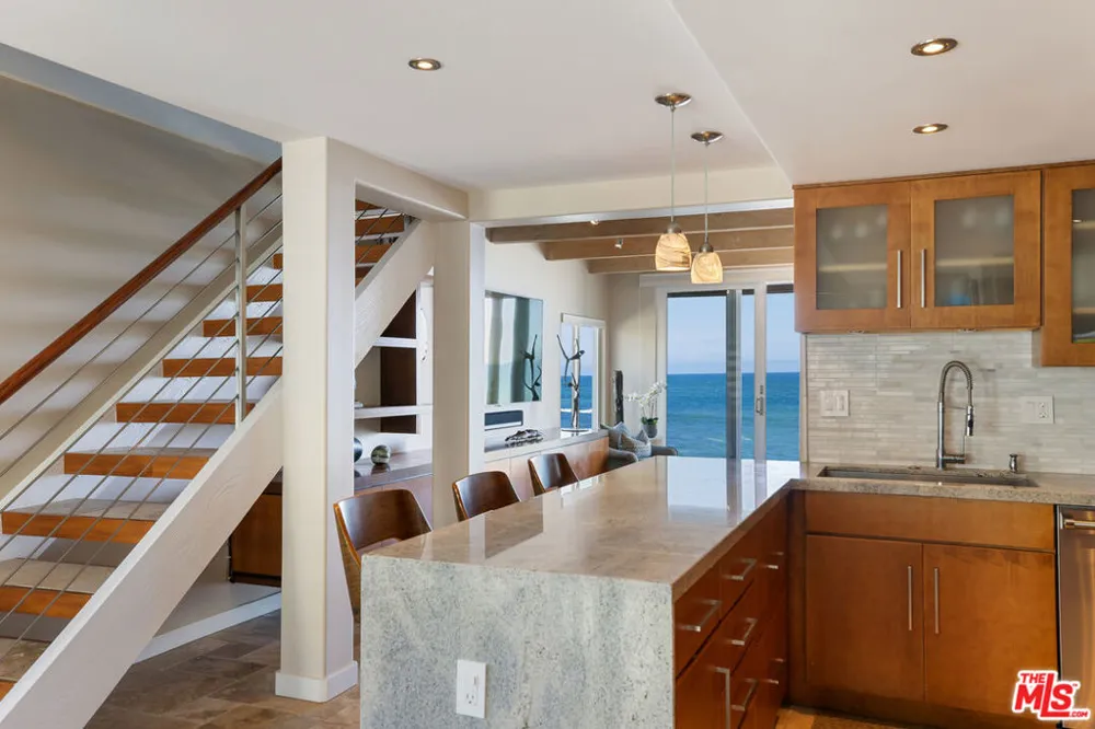 11770 Pacific Coast Highway #Q Malibu, CA 90265