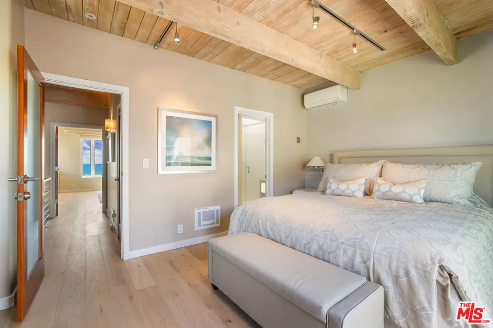 11770 Pacific Coast Highway #Q Malibu, CA 90265