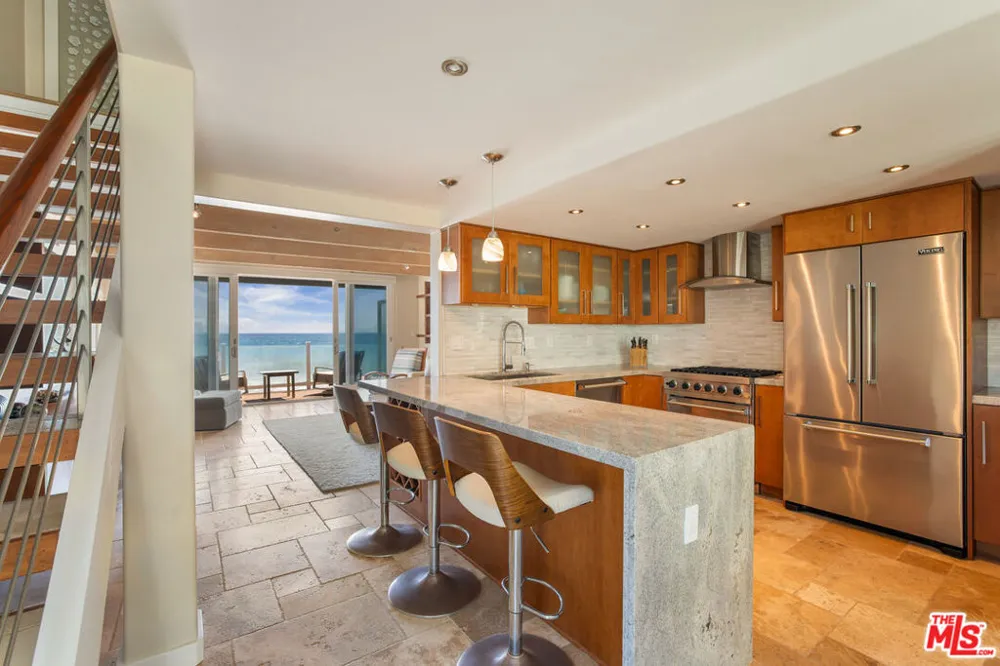 11770 Pacific Coast Highway #Q Malibu, CA 90265