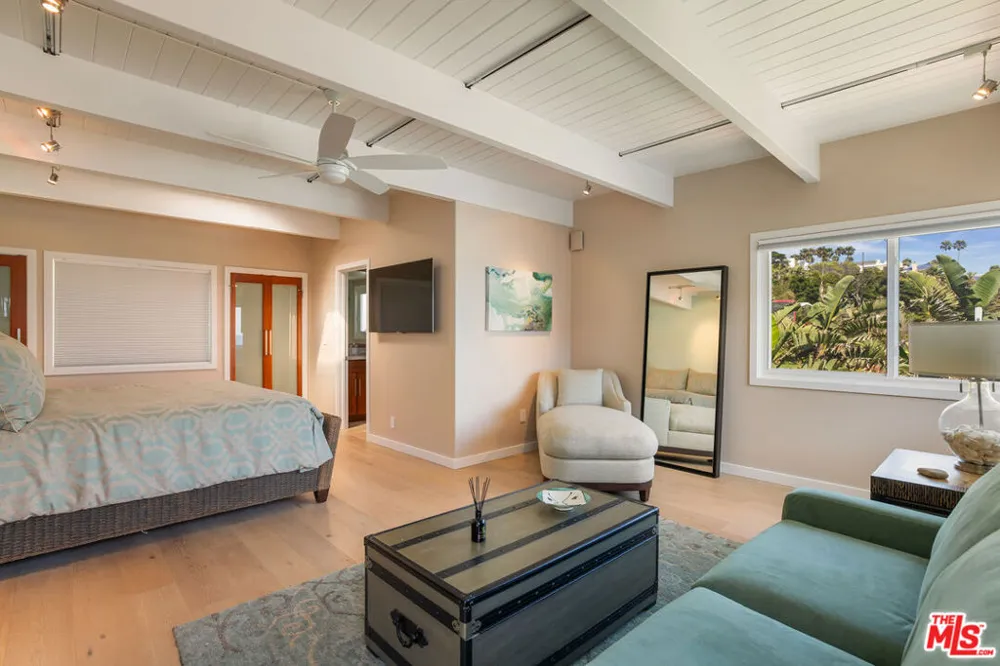 11770 Pacific Coast Highway #Q Malibu, CA 90265