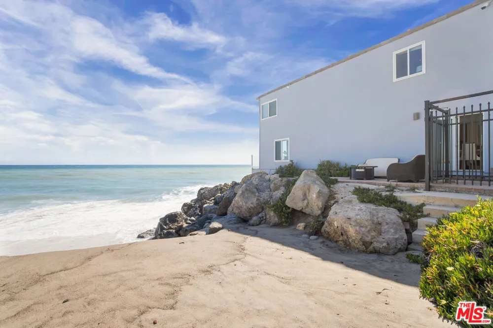 11770 Pacific Coast Highway #Q Malibu, CA 90265
