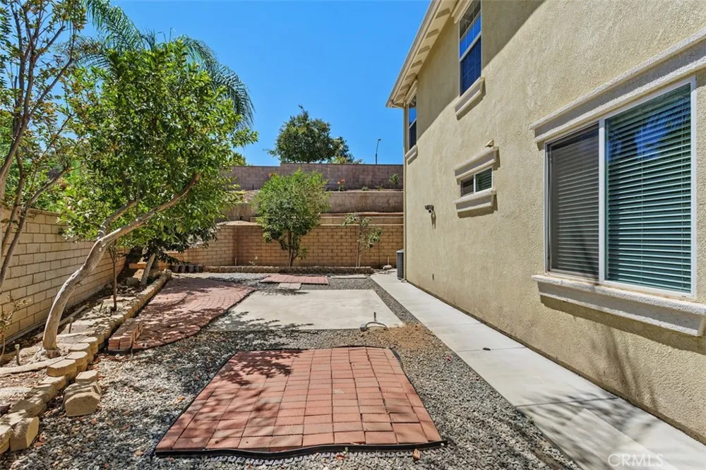 11303 Apple Canyon Lane Riverside, CA 92503