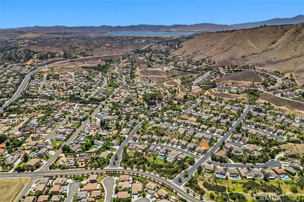 11303 Apple Canyon Lane Riverside, CA 92503