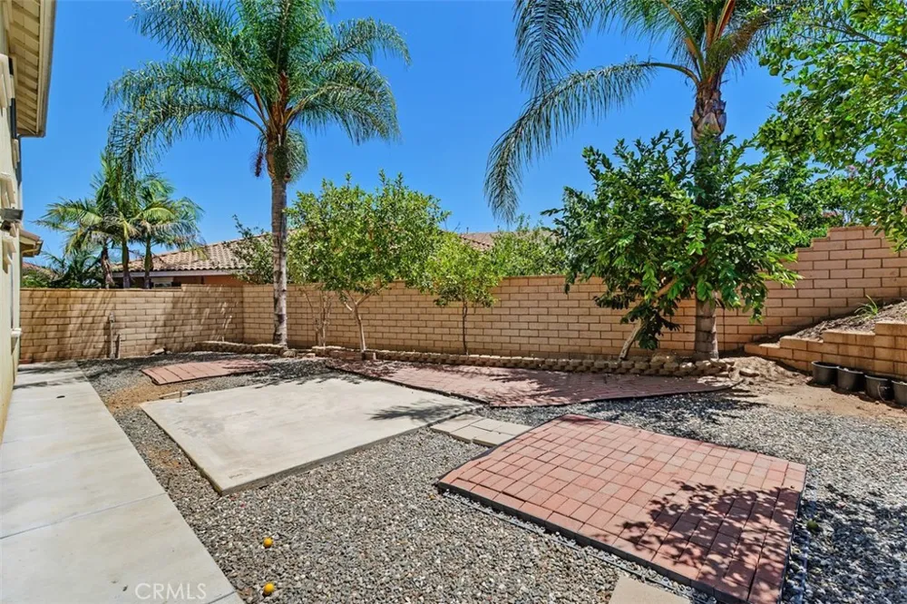 11303 Apple Canyon Lane Riverside, CA 92503