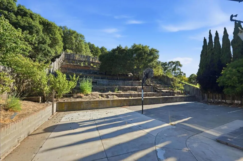 213 WELLFLEET DRIVE Vallejo, CA 94591