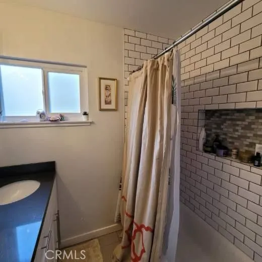 19030 Community Northridge, CA 91324