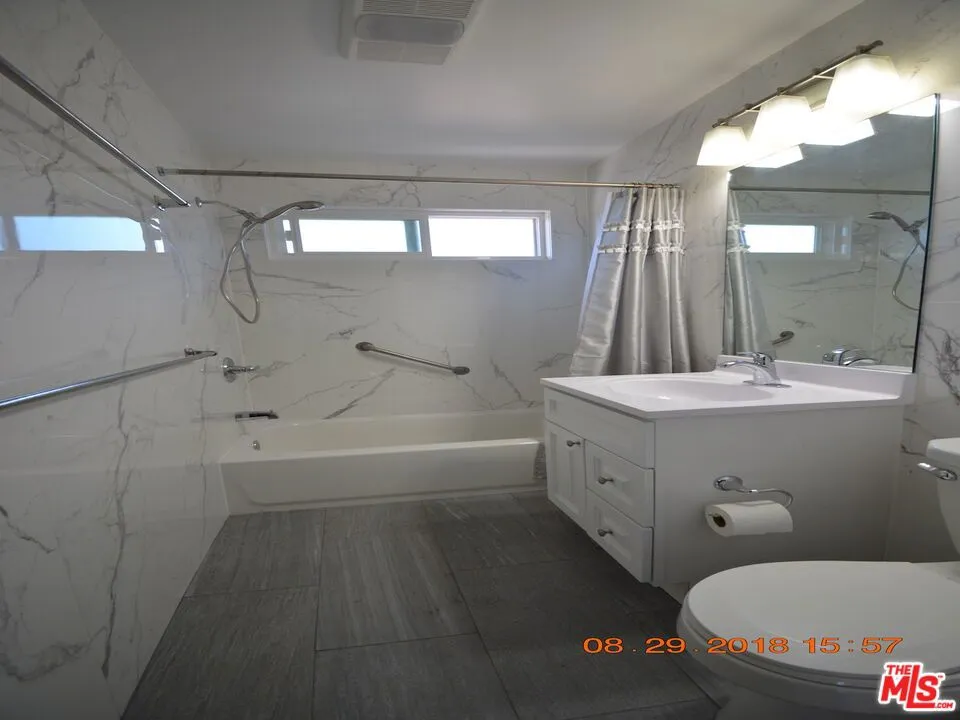 4591 Inglewood Boulevard #5 Culver City, CA 90230