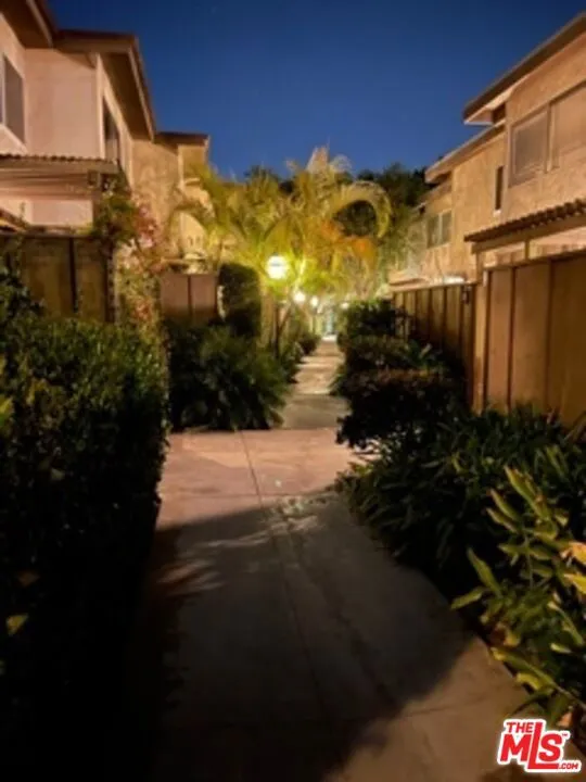 4591 Inglewood Boulevard #5 Culver City, CA 90230