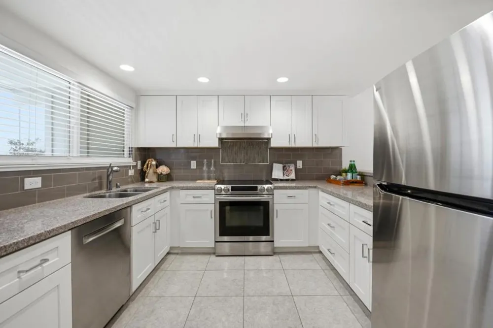 1387 Cherrywood Square San Jose, CA 95117