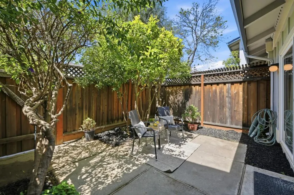 1387 Cherrywood Square San Jose, CA 95117