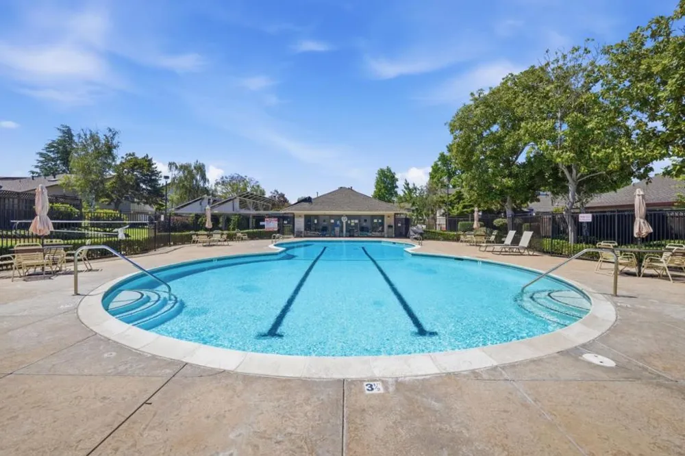 1387 Cherrywood Square San Jose, CA 95117