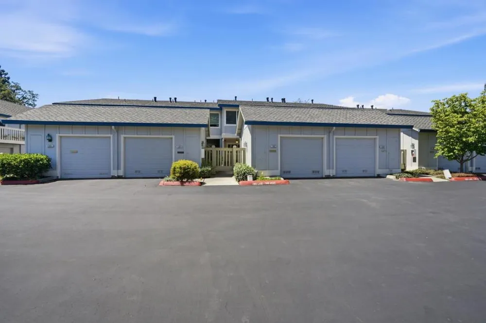 1387 Cherrywood Square San Jose, CA 95117