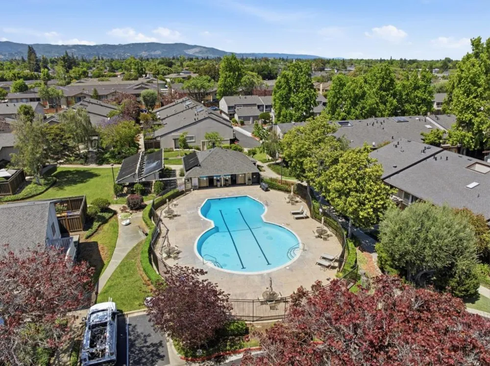 1387 Cherrywood Square San Jose, CA 95117