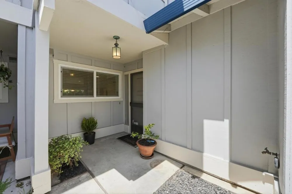 1387 Cherrywood Square San Jose, CA 95117