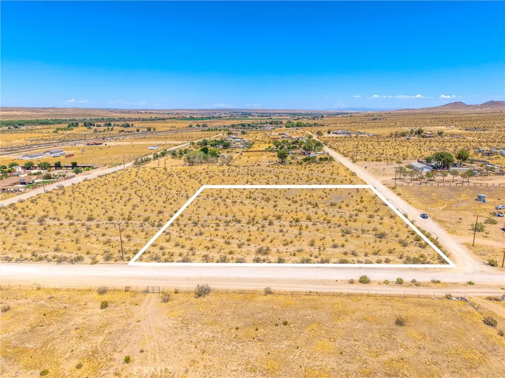 123 Cardigan Rd Oro Grande, CA 92368