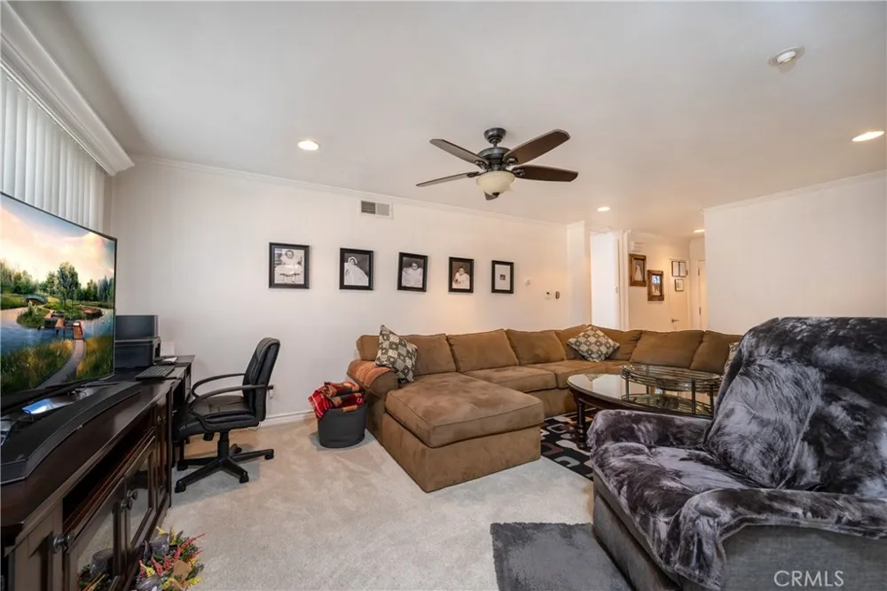 14457 Bresee Baldwin Park, CA 91706