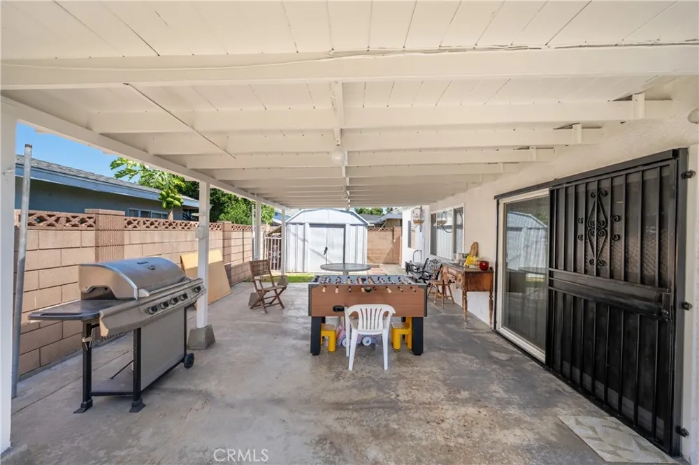 14457 Bresee Baldwin Park, CA 91706