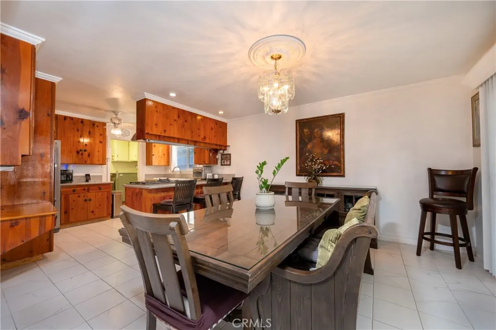 14457 Bresee Baldwin Park, CA 91706