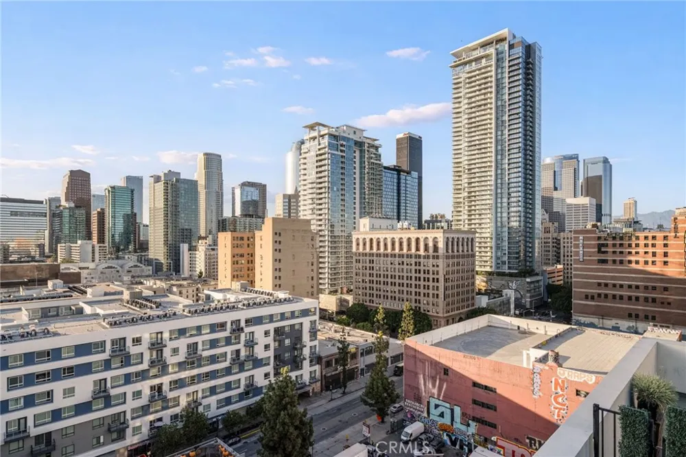 939 S Broadway #1001 Los Angeles, CA 90015