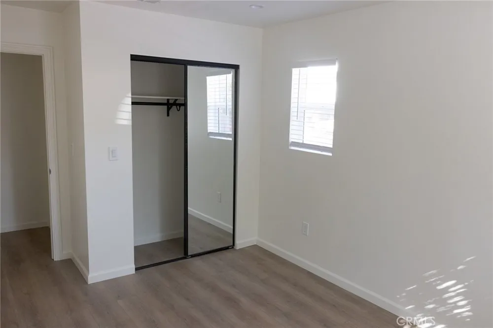 9250 N Kester ave Panorama City, CA 91402