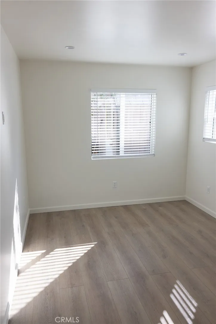 9250 N Kester ave Panorama City, CA 91402