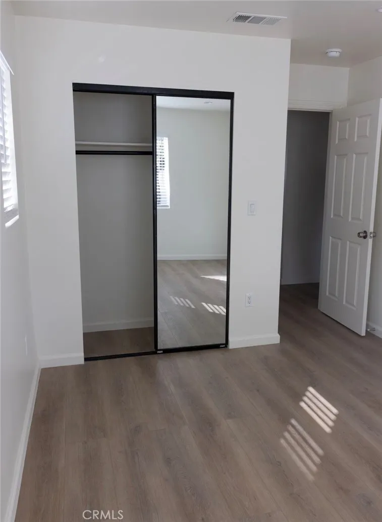 9250 N Kester ave Panorama City, CA 91402