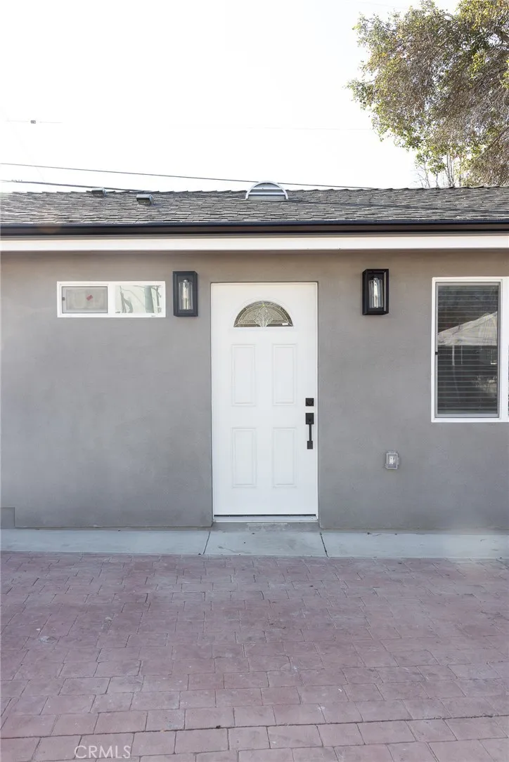 9250 N Kester ave Panorama City, CA 91402