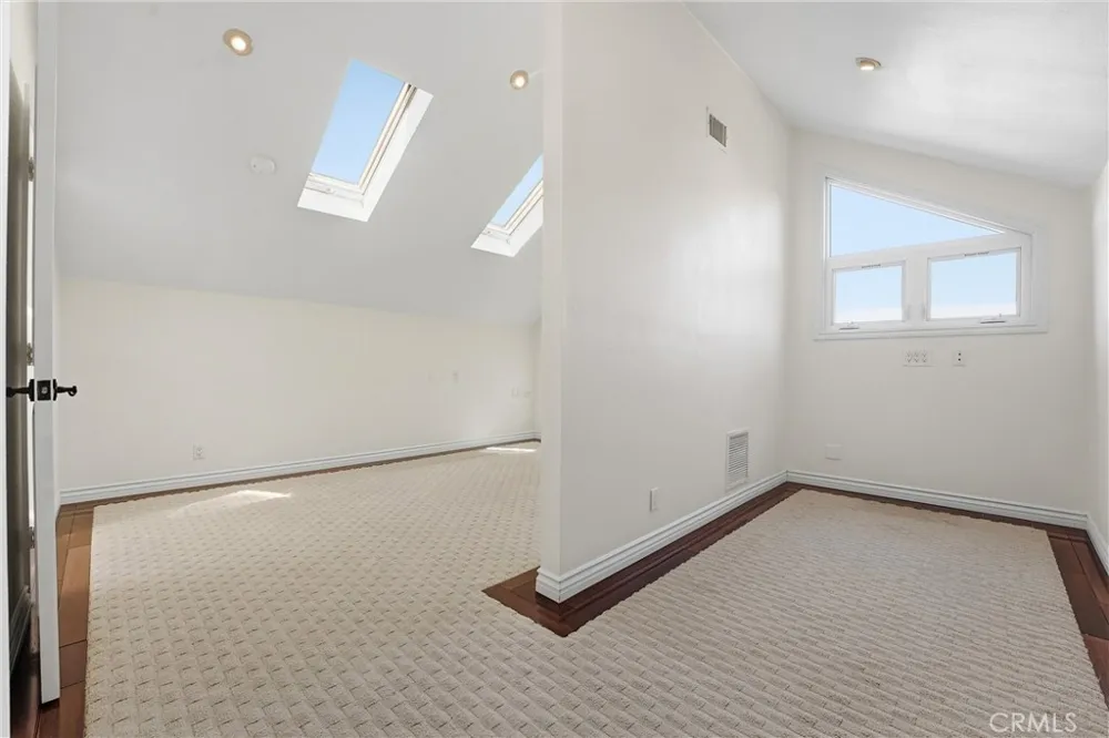 29881 White Otter Laguna Niguel, CA 92677
