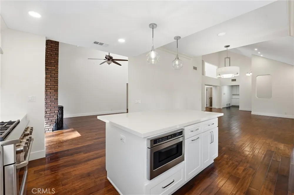 29881 White Otter Laguna Niguel, CA 92677