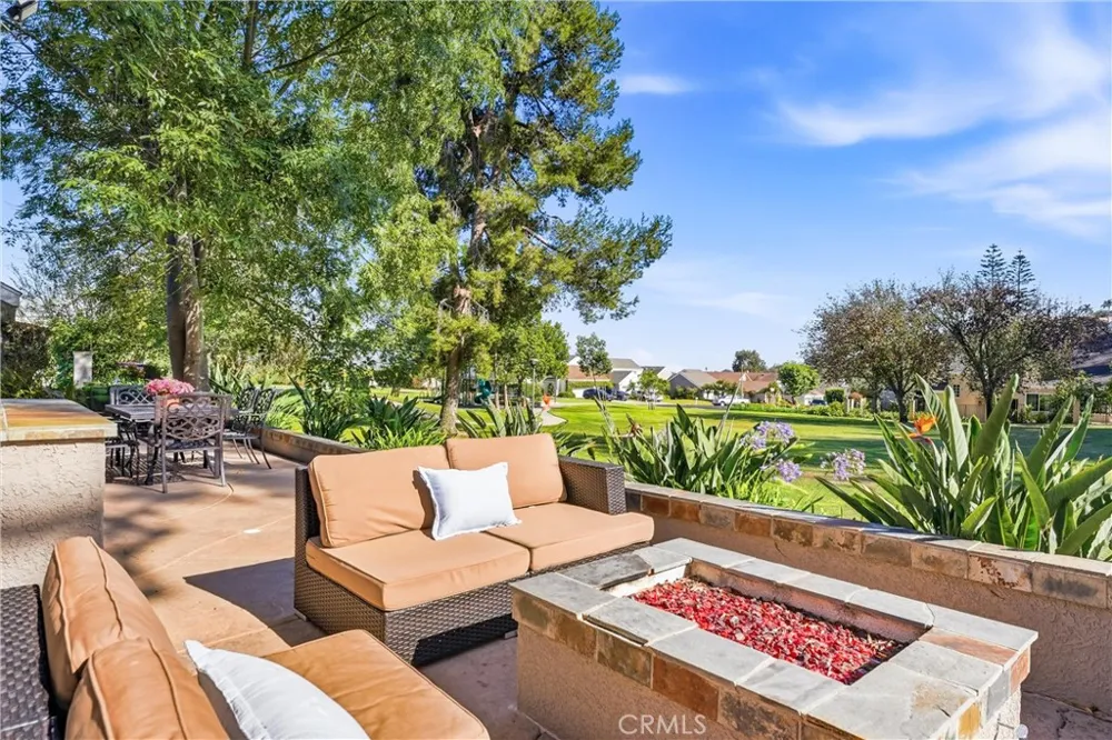 29881 White Otter Laguna Niguel, CA 92677