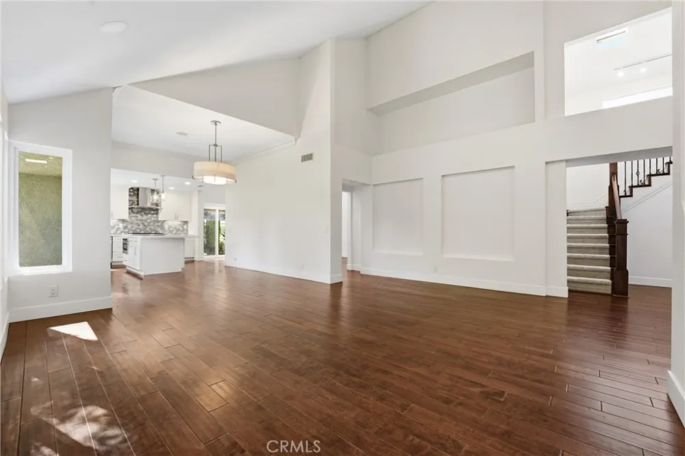 29881 White Otter Laguna Niguel, CA 92677