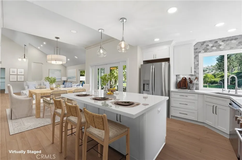 29881 White Otter Laguna Niguel, CA 92677