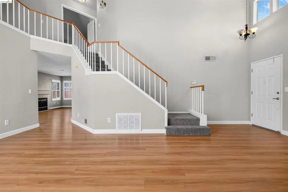 2234 Prestwick Street Stockton, CA 95206