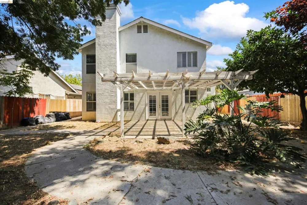 2234 Prestwick Street Stockton, CA 95206