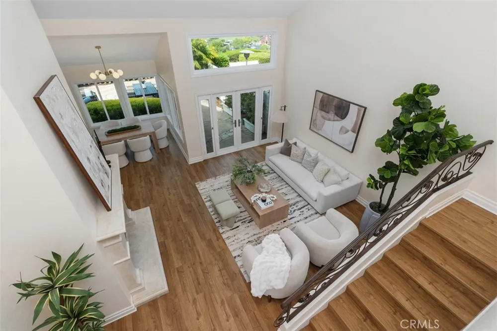 21 MIRADOR Irvine, CA 92612
