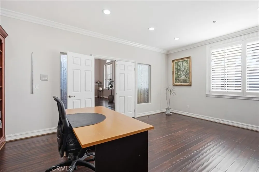 2448 Desire La Puente, CA 91748