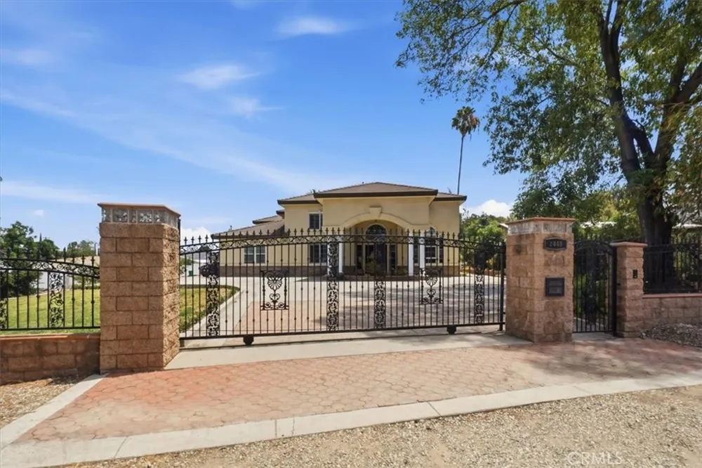 2448 Desire La Puente, CA 91748
