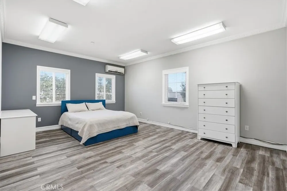 2448 Desire La Puente, CA 91748