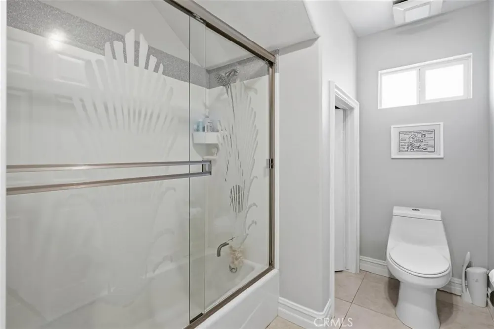 2448 Desire La Puente, CA 91748