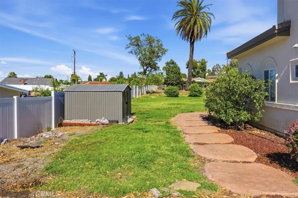 2448 Desire La Puente, CA 91748