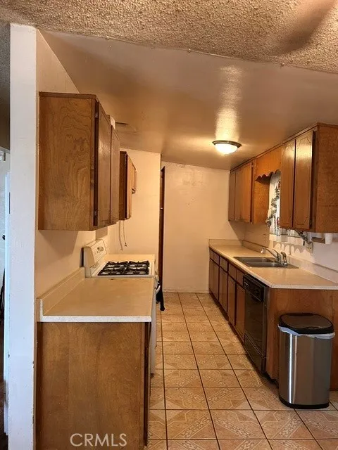 1005 South 3rd Street El Centro, CA 92243