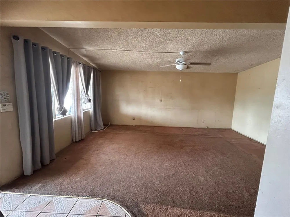 1005 South 3rd Street El Centro, CA 92243